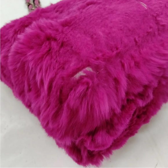 Chanel Rabbit Fur Bag - Fuscia - Picture 8 of 16